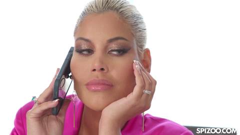 La blonde Bridgette B veut être dominée sauvagement